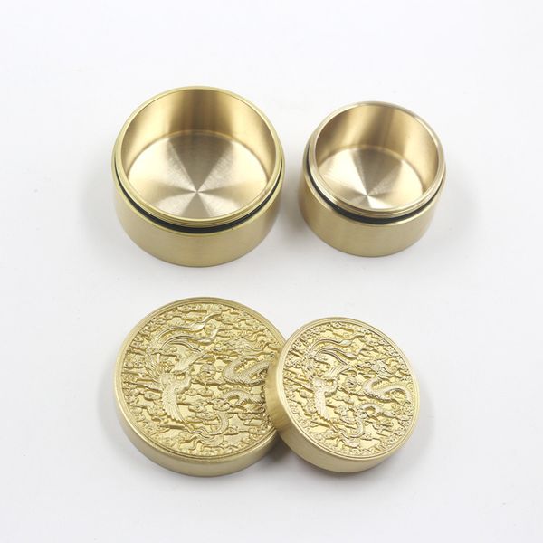 Hộp đồng hoa văn rồng phượng đựng mực