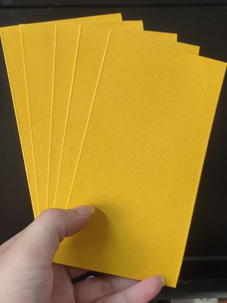 Lì xì thư pháp màu vàng