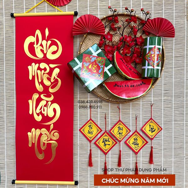 Câu đối đỏ giấy nhung 4 chữ, 7 chữ đã viết chữ 27x79