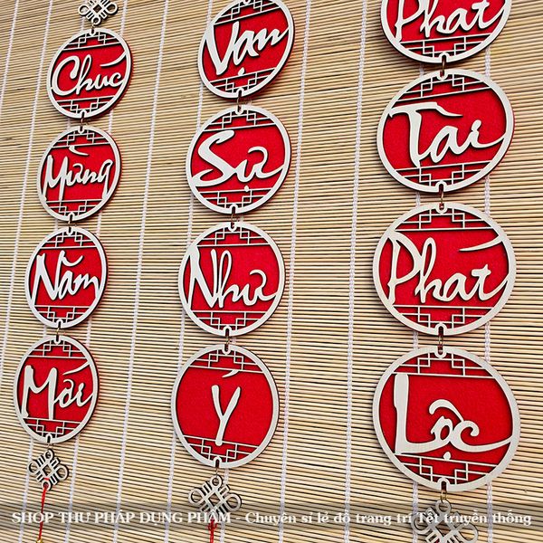 Liễng câu đối thư pháp treo trang trí Tết chất liệu gỗ