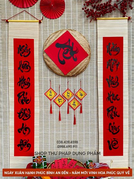 Câu đối tết liễn mành tre trang trí