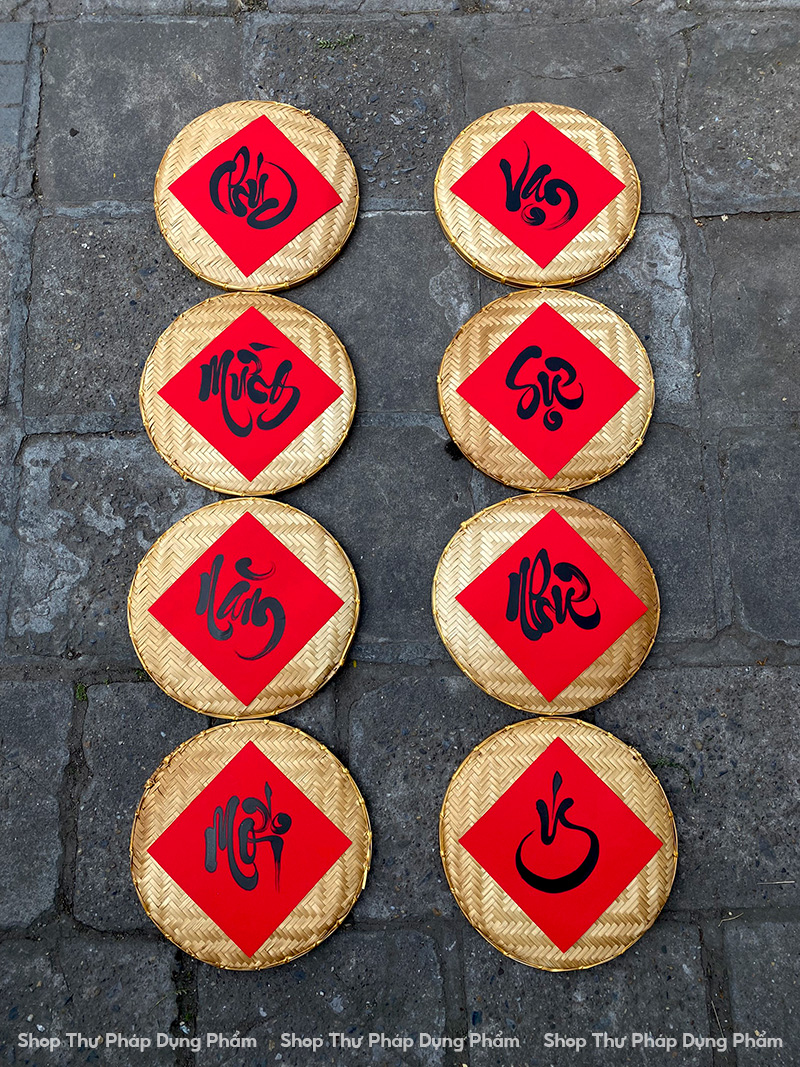 Mẹt chữ thư pháp