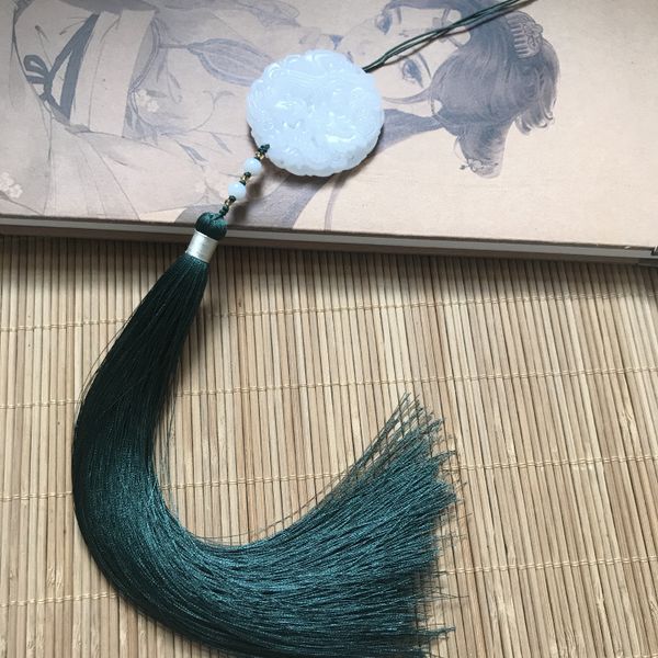 Phục sức cổ phong, ngọc bội tua rua A Phú Hán cổ trang