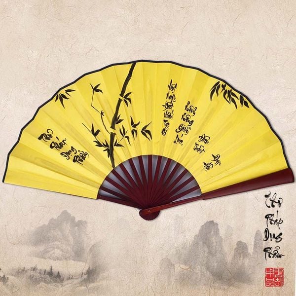 Quạt trơn viết thư pháp