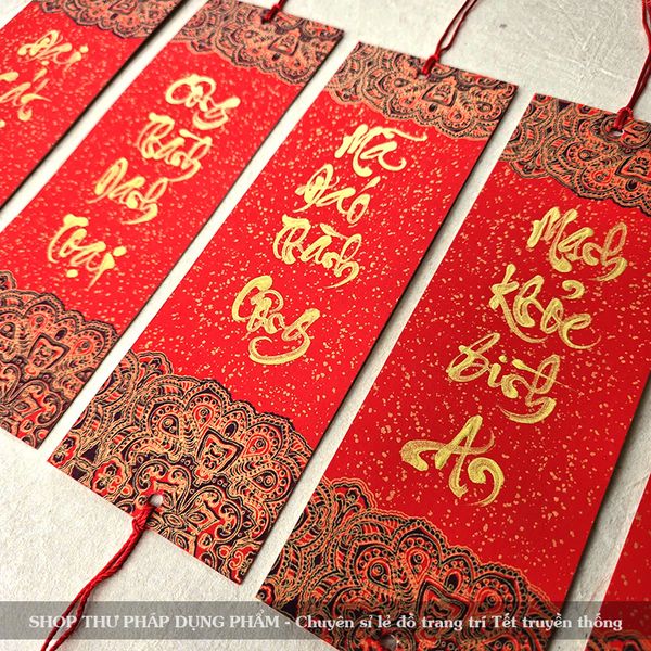 Thẻ treo tết chữ thư pháp ông đồ viết tay treo đào mai trang trí nhà cửa đón tết 2025 (set 10 thẻ)