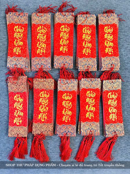 Thẻ treo tết chữ thư pháp ông đồ viết tay treo đào mai trang trí nhà cửa đón tết 2025 (set 10 thẻ)