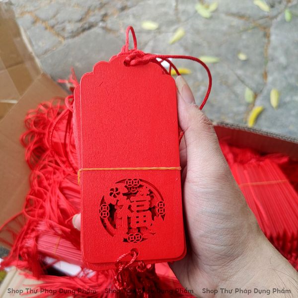 Thẻ gỗ treo trang trí ngày tết