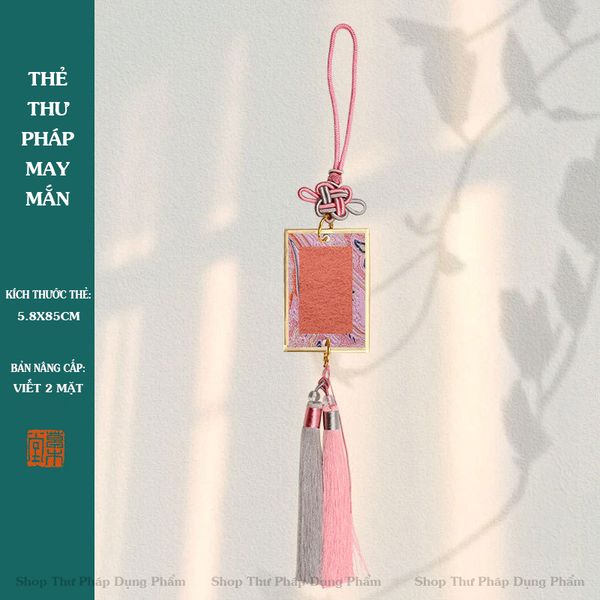 Thẻ may mắn viết thư pháp dây tua rua treo trang trí