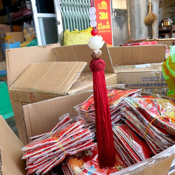 Tua rua treo trang trí làm đồ handmade