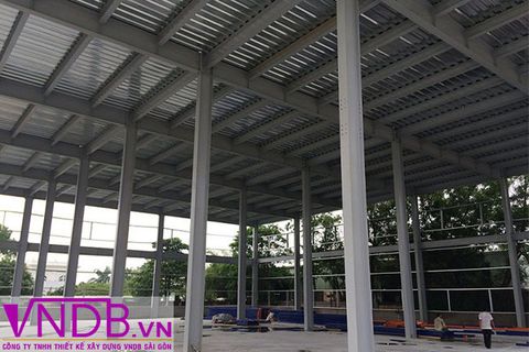 Sàn Decking - Giải pháp sàn thi công nhanh, rẻ cho nhà thép