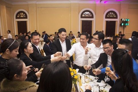 Khách hàng Trung Quốc đặt mua gần 2 triệu sản phẩm giày dép Vento năm 2016