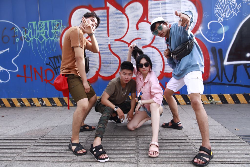 Sandal Vento SD-FL17 Phong Cách Trẻ Trung và Hợp Thời Trang
