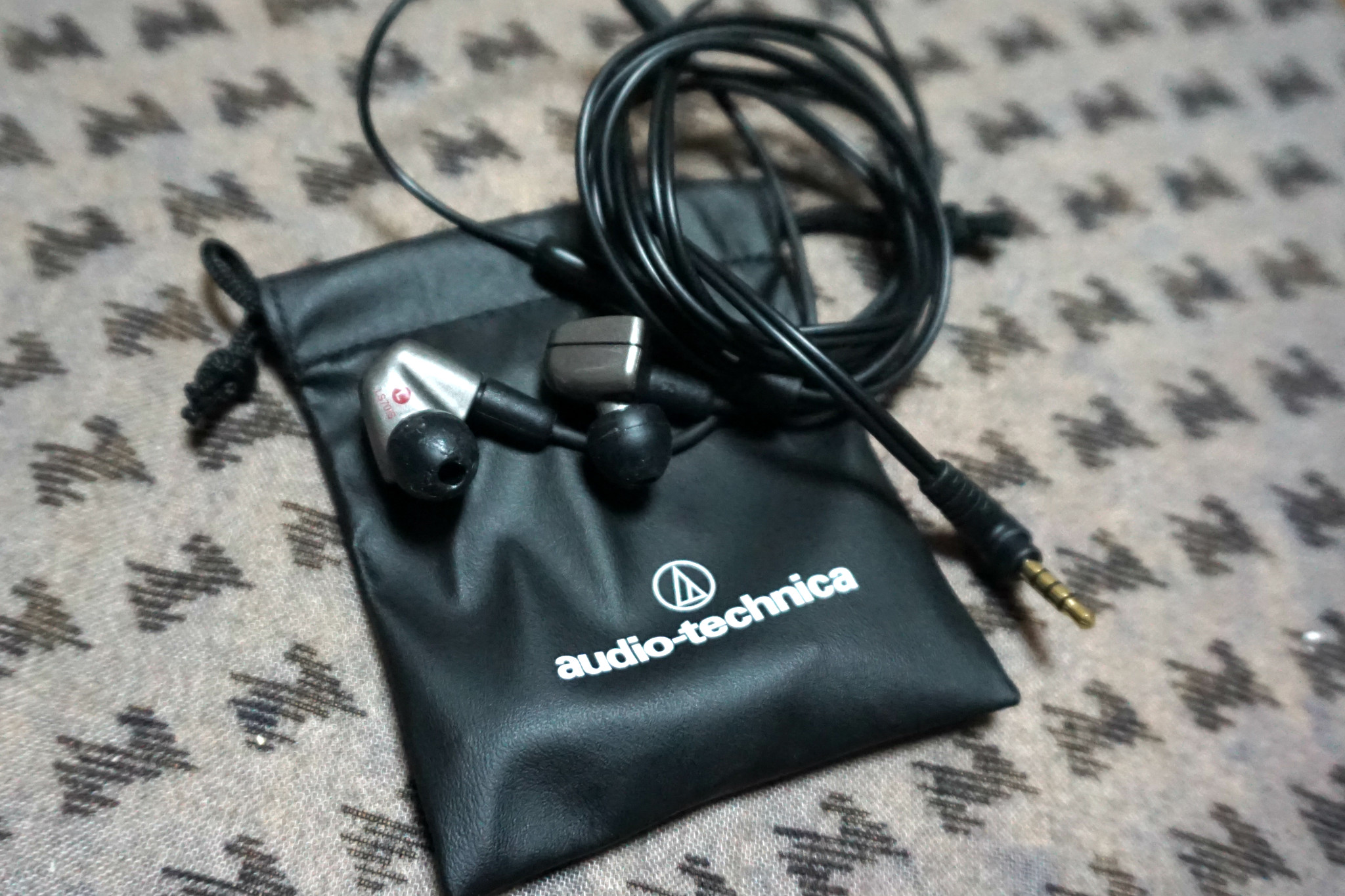 Audioshop chuyên cung cấp tai nghe Audio Technica chính hãng