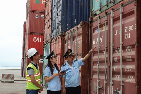 13 Customs Departments have already achieved revenue collection of thousand billion VND