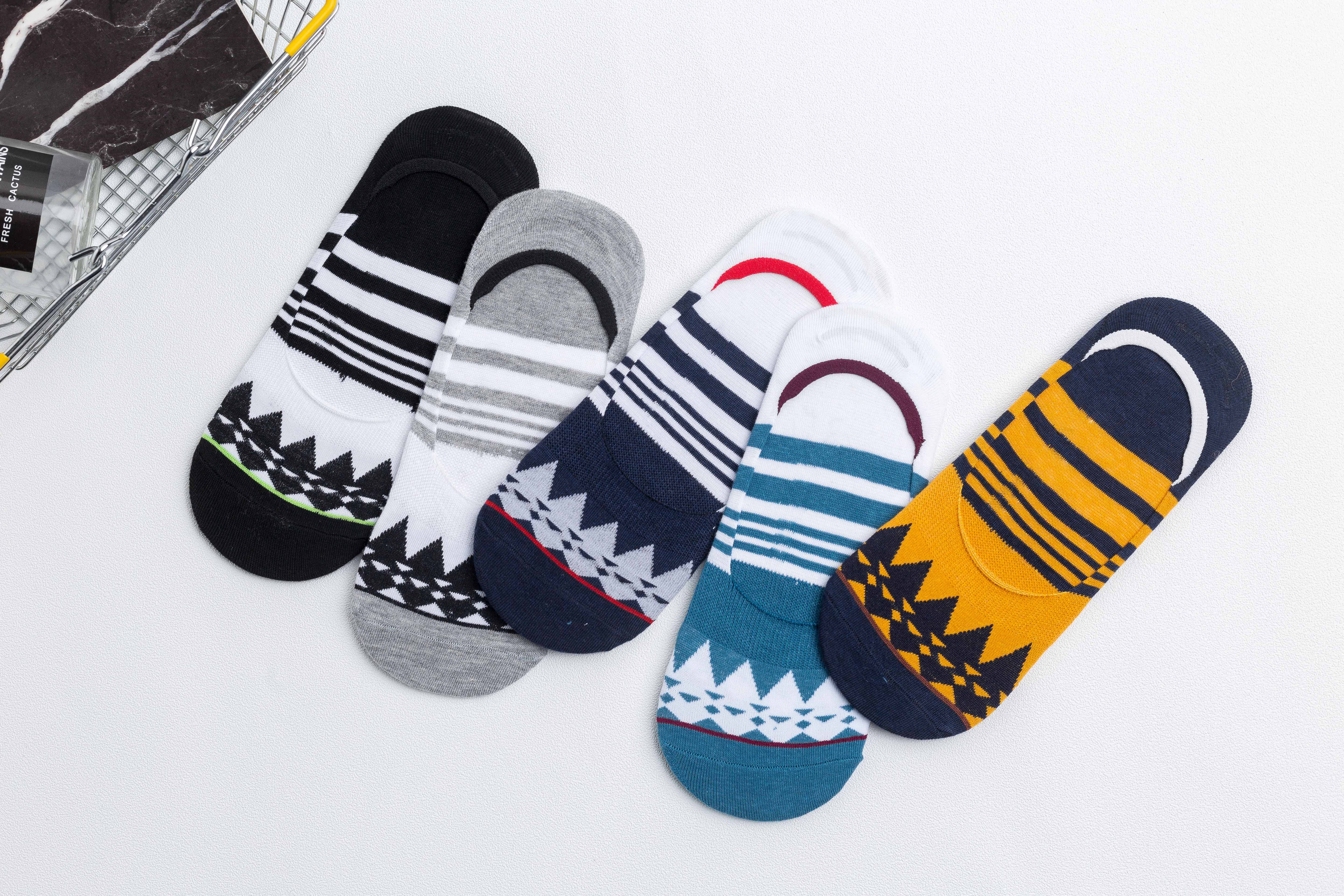 5 kinh nghiệm kinh doanh bít tất hiệu quả