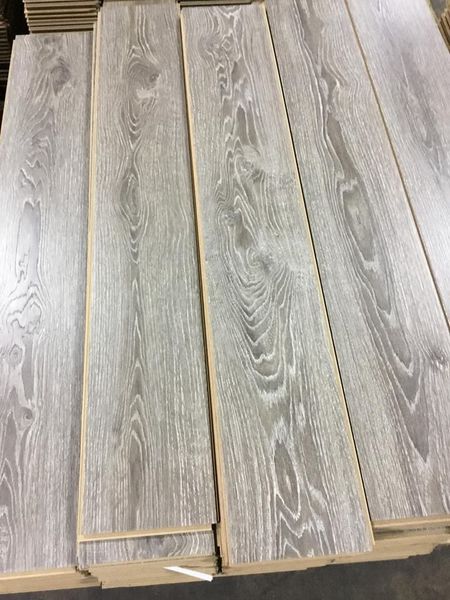 san-nhua-hem-khoa-gia-re_grande sàn nhựa hèm khóa pvc giá rẻ