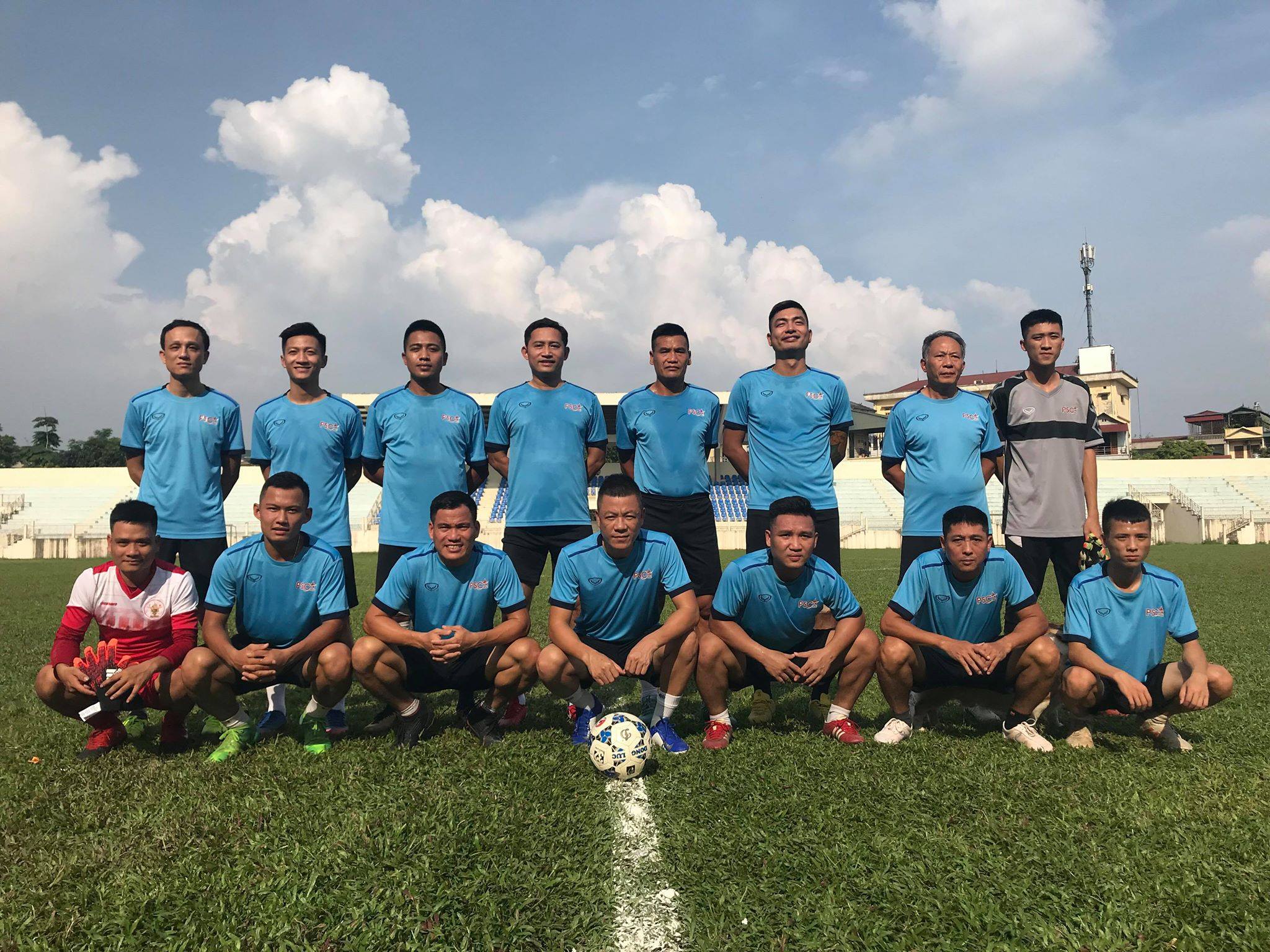 DU ĐẤU GIAO LƯU VÀ TRAO QUÀ TỪ THIỆN TẠI YÊN BÁI