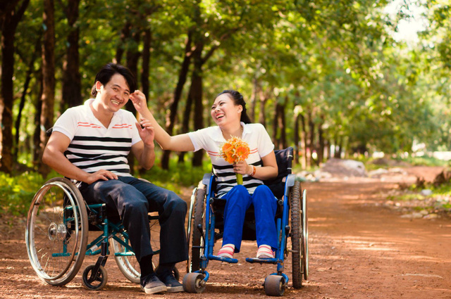 ABOB - Ekip chụp ảnh cưới “đặc biệt” của những người khuyết tật