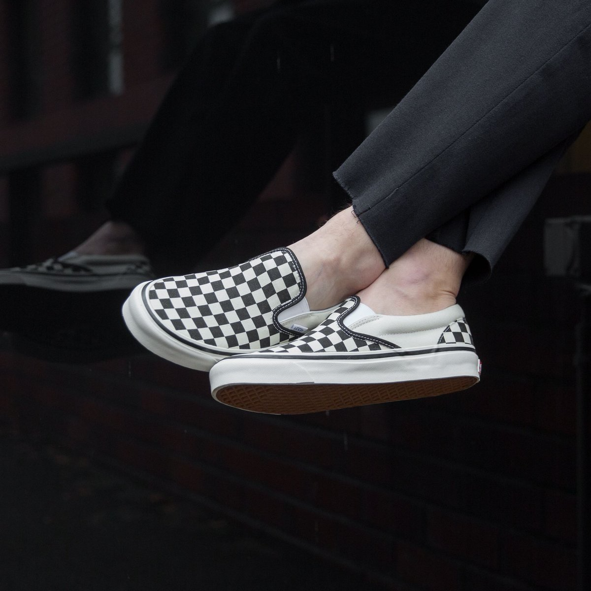 [Bật mí] Cách phối đồ cực đỉnh với giày Vans Slip-on Checkerboard