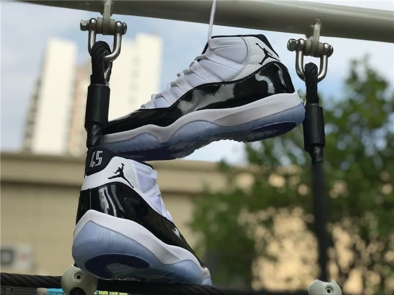 air jordan 11 concord fake vs real