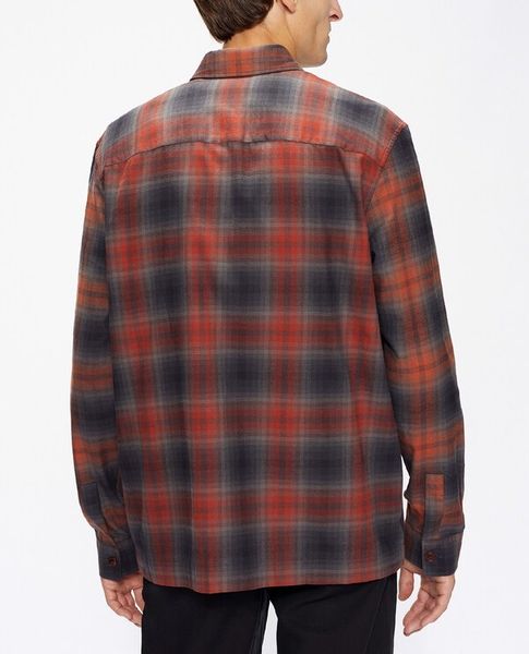 cach-phoi-do-voi-ao-so-mi-caro-6