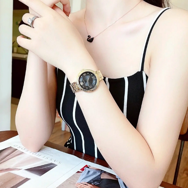 Hãng đồng hồ nữ cao cấp Versace