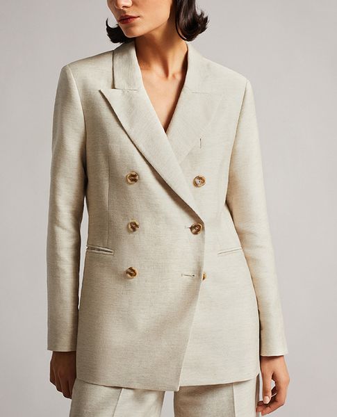 Mua áo blazer nữ chính hãng tại Maison Online