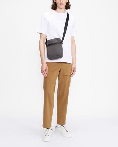 Phối đồ với quần ống rộng nam với áo len