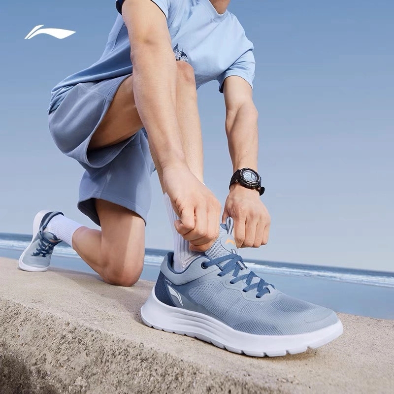 Thương hiệu Lining