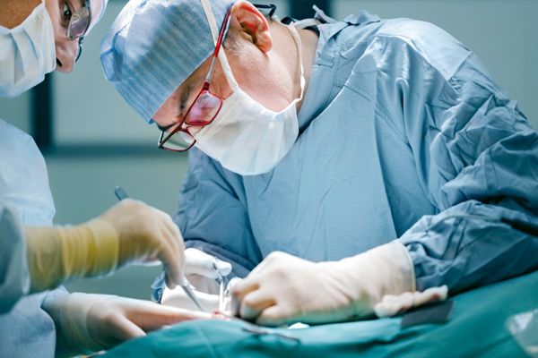 Ung thư bọng đái dễ mắc phải ở đàn ông từ 55 tuổi đến 80 tuổi