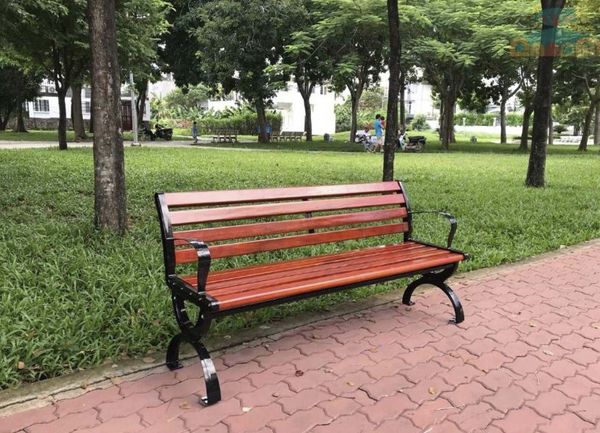 Ghế bench gỗ phong cách vintage hoài niệm mau 1