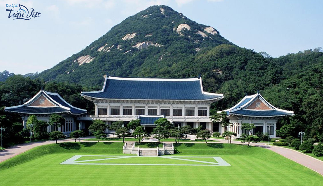 Du lịch Hàn Quốc dinh Tổng Thống