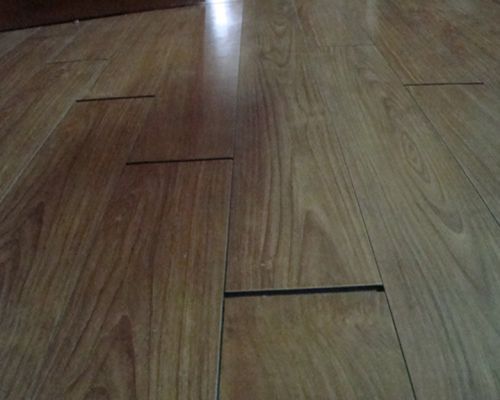 SÀN GỖ BỊ XUẤT HIỆN KHE HỞ THÌ PHẢI LÀM GÌ