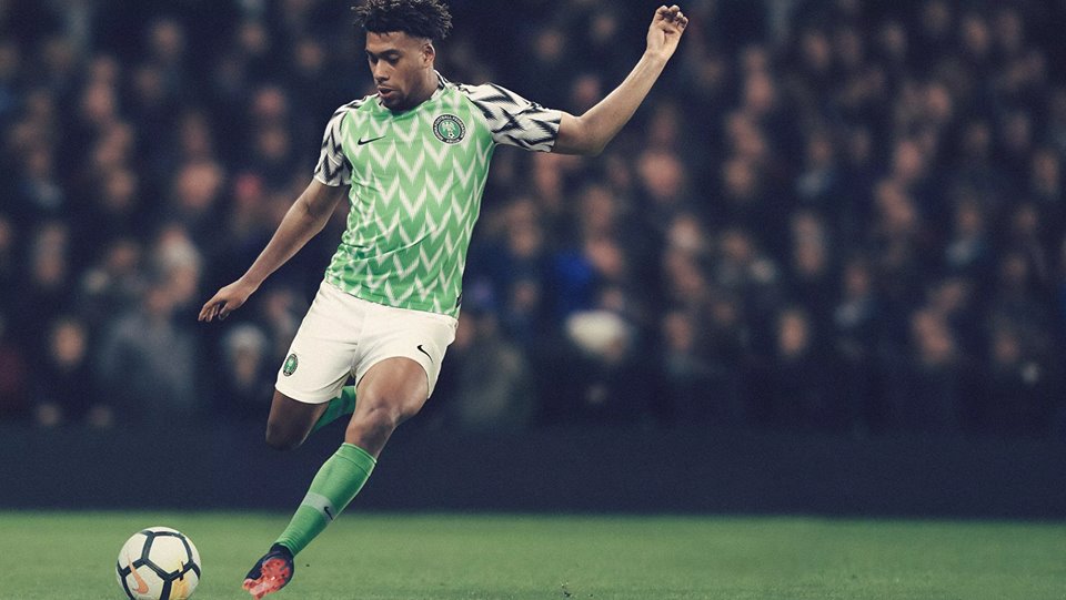 Áo đấu ĐT Nigeria tại World Cup 2018: Đẹp, độc, lạ
