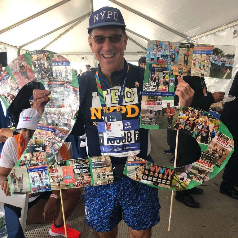 Câu chuyện cảm động: bác sỹ cứu mạng một VĐV và hoàn thành cự ly marathon khắc nghiệt