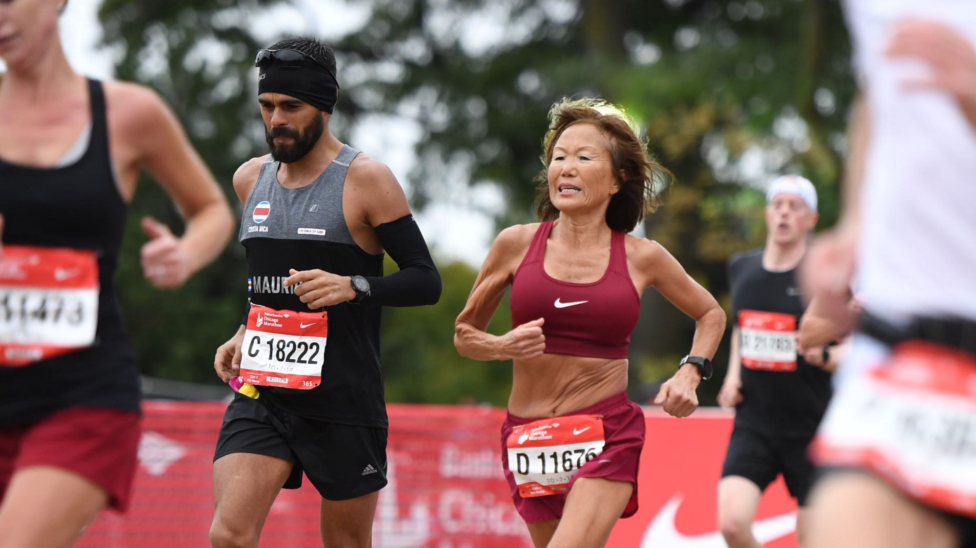 Cụ bà 70 tuổi phá kỷ lục thế giới ở nội dung marathon bằng thành tích đáng nể phục