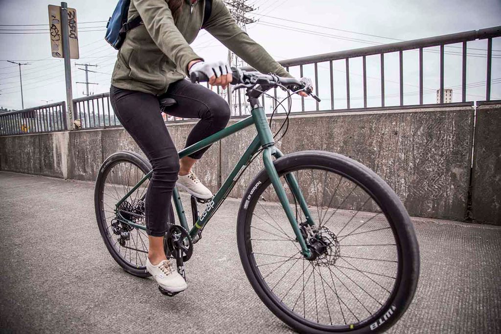 Đạp xe có giảm mỡ bụng không? Bí quyết 'đốt cháy' mỡ hiệu quả