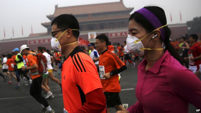 HÀI HƯỚC: Phát hiện gian lận “khó đỡ” tại cuộc thi bán marathon tại Trung Quốc