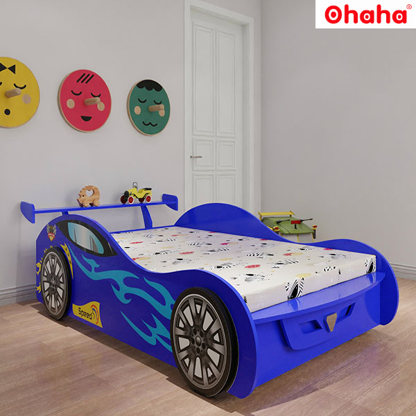 Giường ngủ hiện đại hình xe hơi cho bé.
