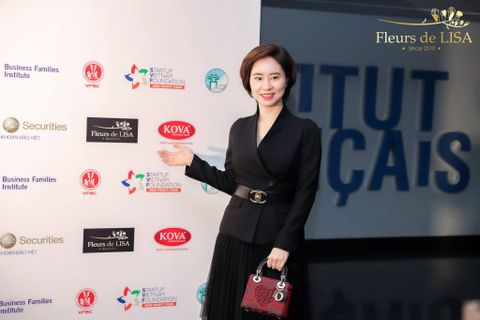 Fleurs de LISA hân hạnh có mặt tại sự kiện Asian Leader's Pitstop
