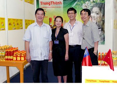 TrungThanh attended the Vietnamese Goods Fair in Myanmar 2010