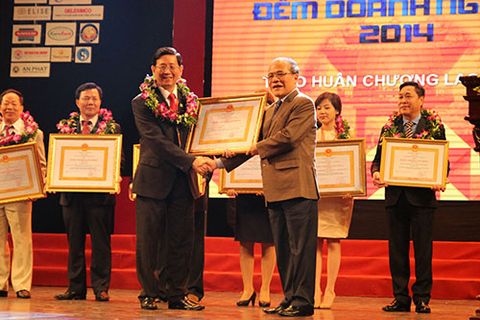 TrungThành is honored to receive two Third-Class Labor medals