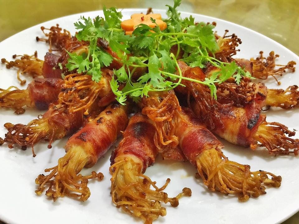 dẻ sườn bò cuộn nấm kim châm nướng