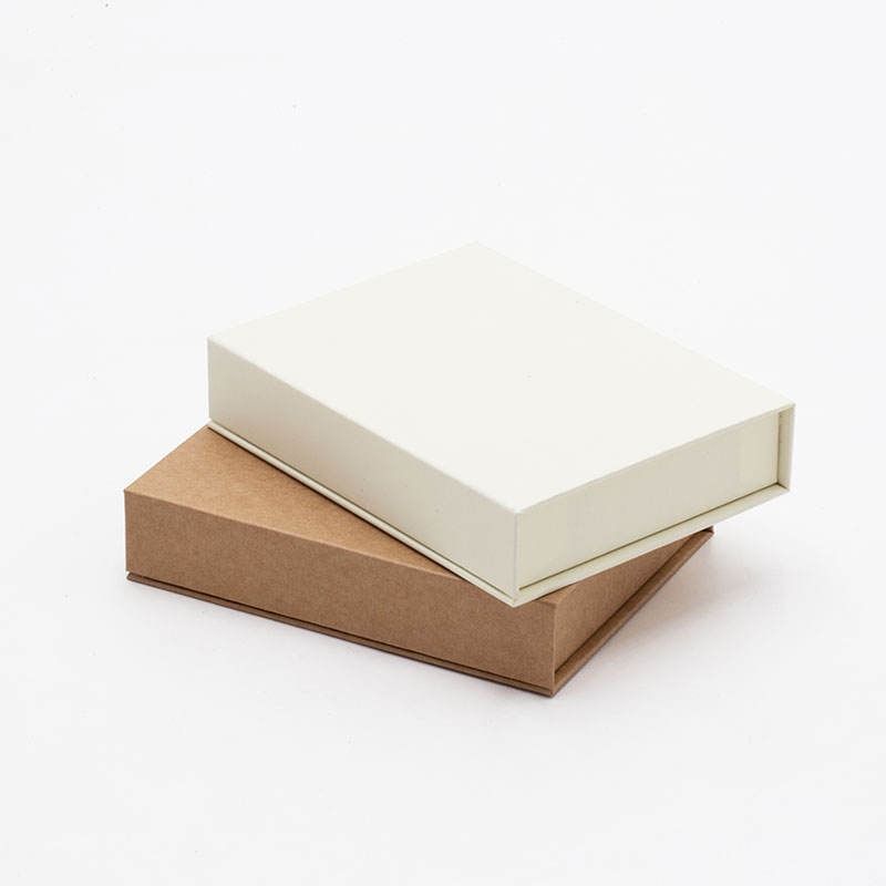 hộp giấy hình chữ nhật