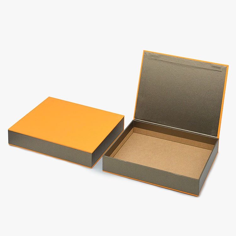 hộp giấy hình chữ nhật