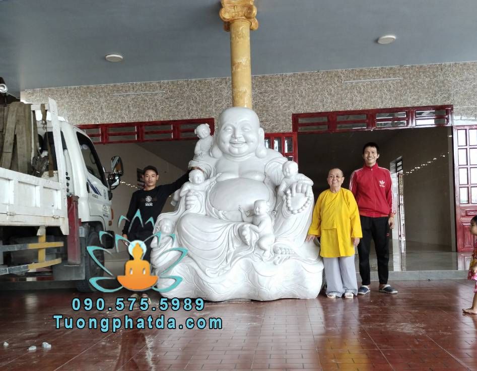 Tượng phật di lặc ngũ phúc cao 2.5m về chùa tại Sài Gòn