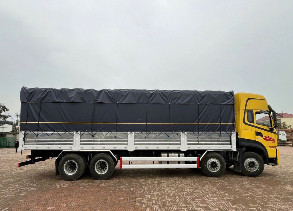 xe tải dongfeng 4 chân