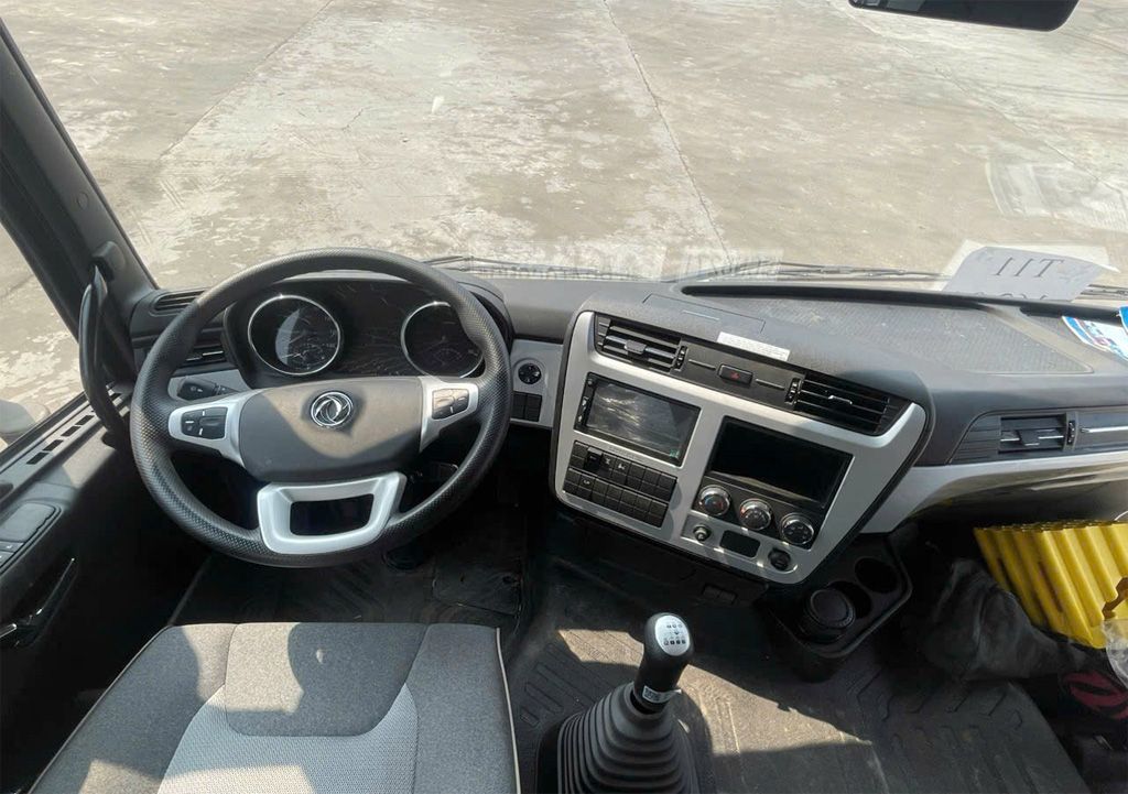 xe tải dongfeng 4 chân