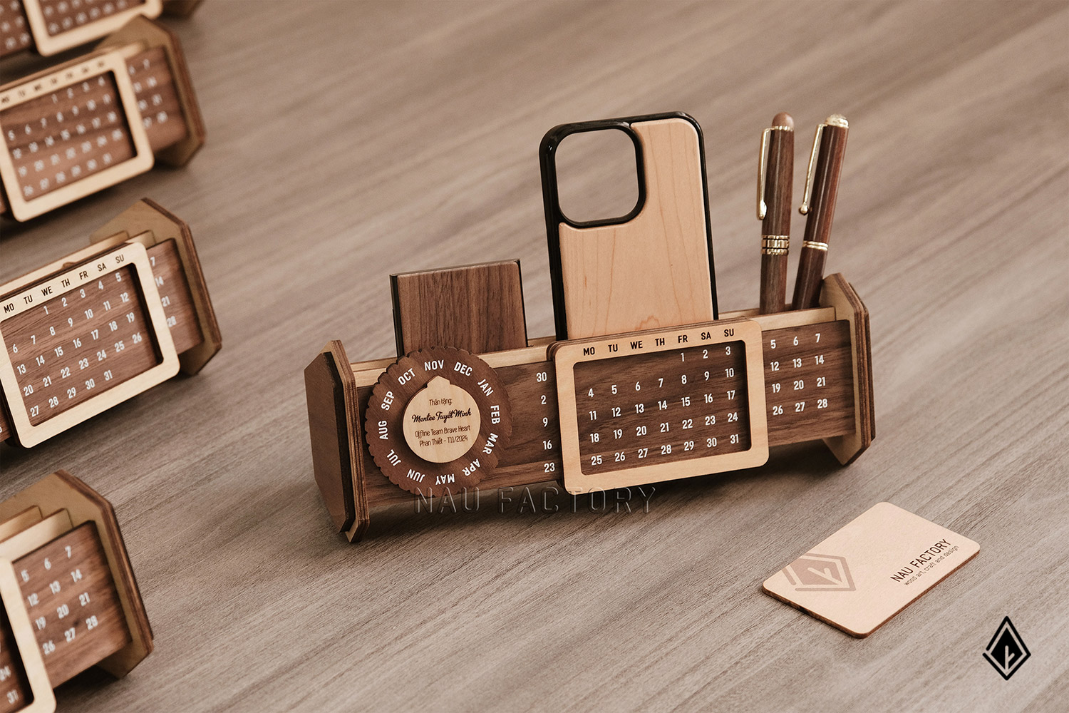 Lịch gỗ vạn niên