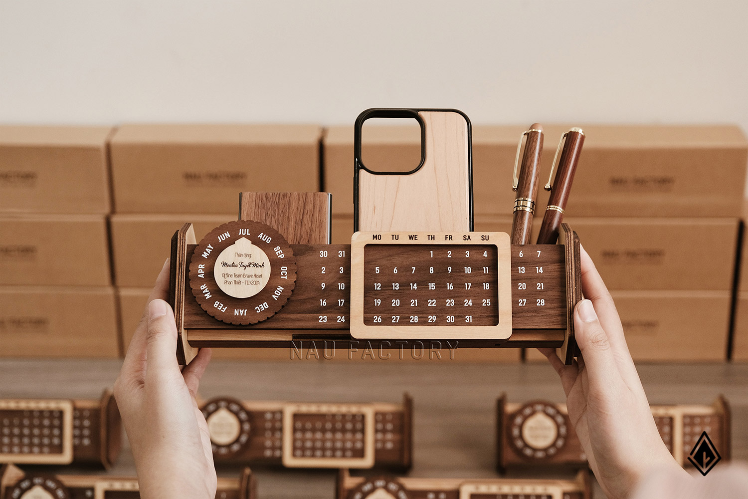 Lịch gỗ vạn niên